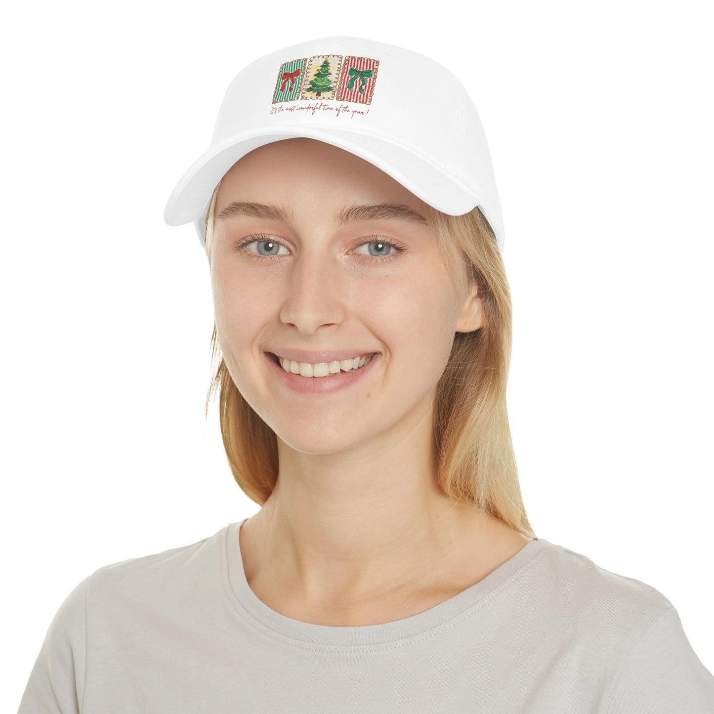 Festive Christmas Tree & Bow Design | It’s the Most Wonderful Time of the Year – Holiday Shirt, Mug, Tote & Home Decor Baseball Caps