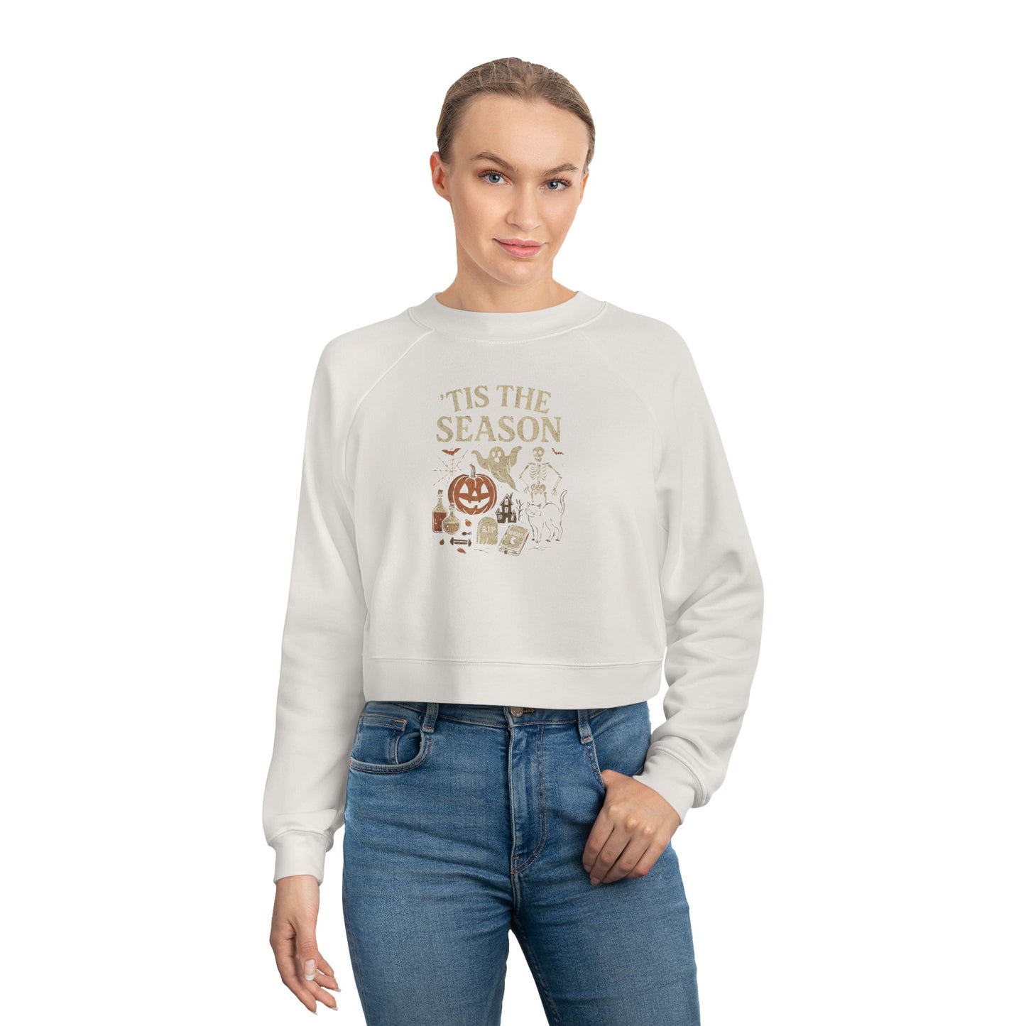 ‘Tis the Season Halloween T‑Shirt | Vintage Spooky Season Shirt with Ghost, Skeleton & Pumpkin | Retro Halloween Graphic Tee for Fall