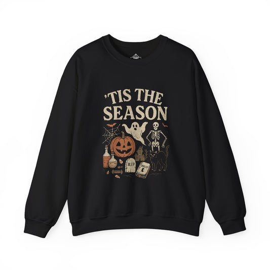 ‘Tis the Season Halloween T‑Shirt | Vintage Spooky Season Shirt with Ghost, Skeleton & Pumpkin | Retro Halloween Graphic Tee for Fall