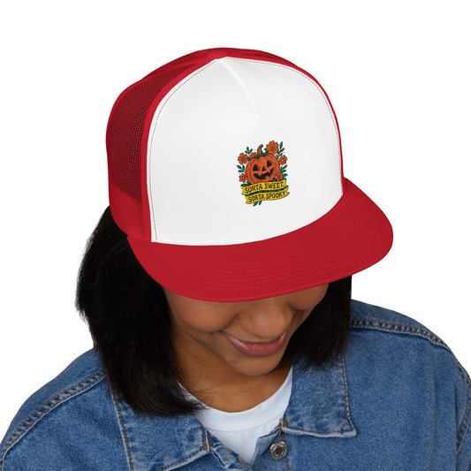 Cute Pumpkin Design – Sorta Sweet, Sorta Spooky Halloween Artwork 5 Panel Trucker