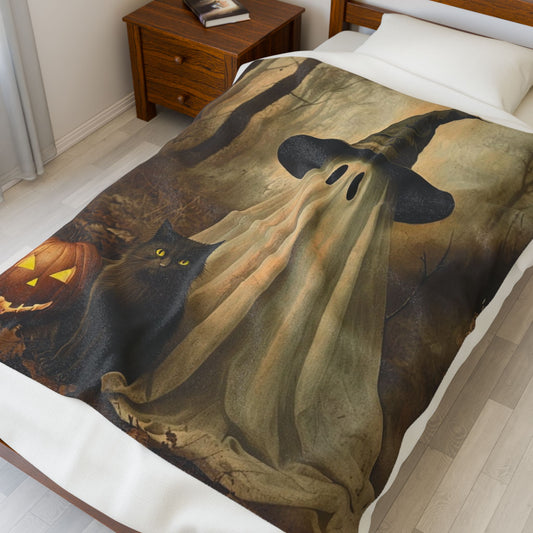 Halloween Ghost Plush Blanket for Cozy Nights, Fall Decor, Gift for Cat Lovers, Pumpkin Design, Cozy Home Accessory, Blanket