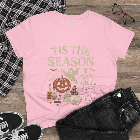 ‘Tis the Season Halloween T‑Shirt | Vintage Spooky Season Shirt with Ghost, Skeleton & Pumpkin | Retro Halloween Graphic Tee for Fall