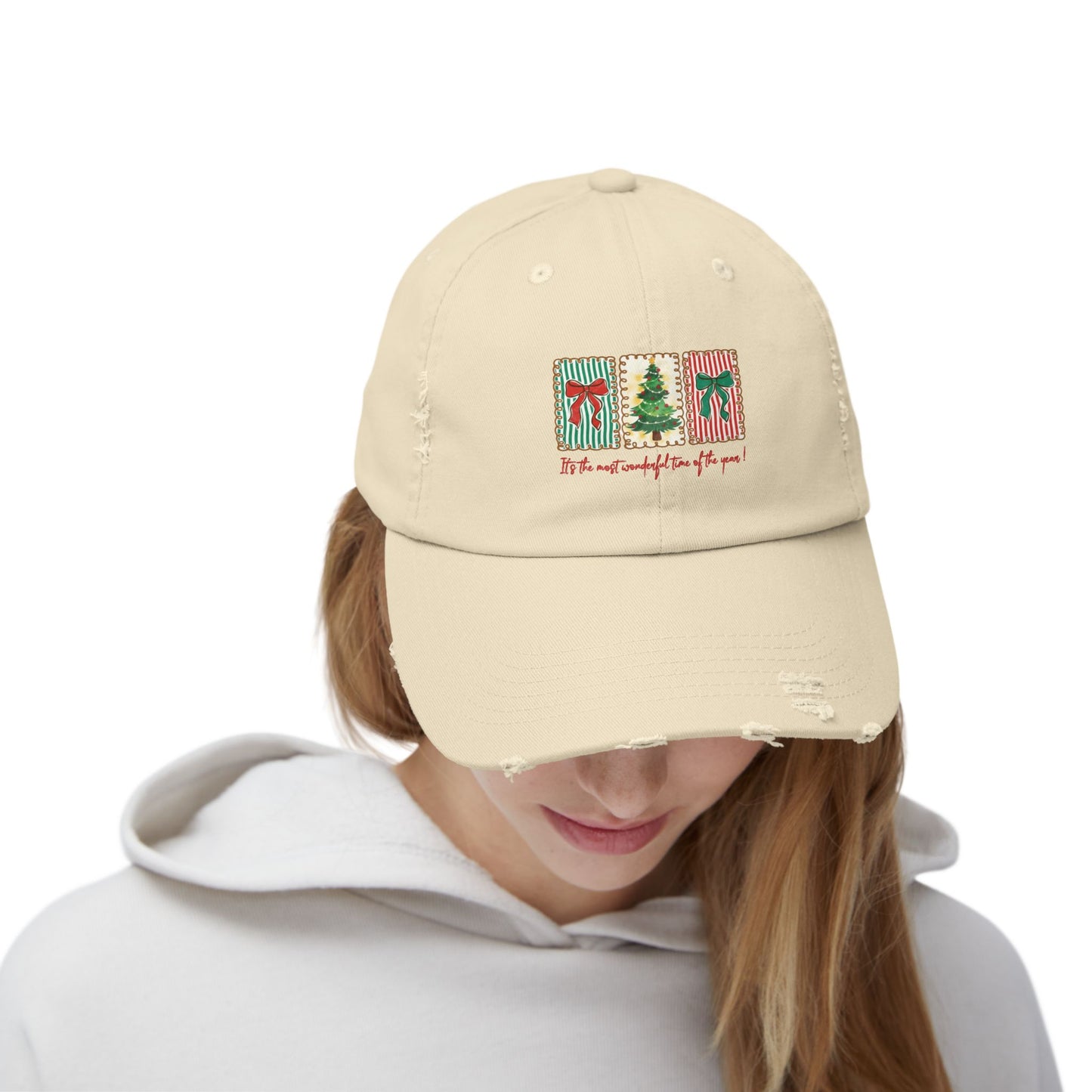 Festive Christmas Tree & Bow Design | It’s the Most Wonderful Time of the Year – Holiday Shirt, Mug, Tote & Home Decor Distressed cap