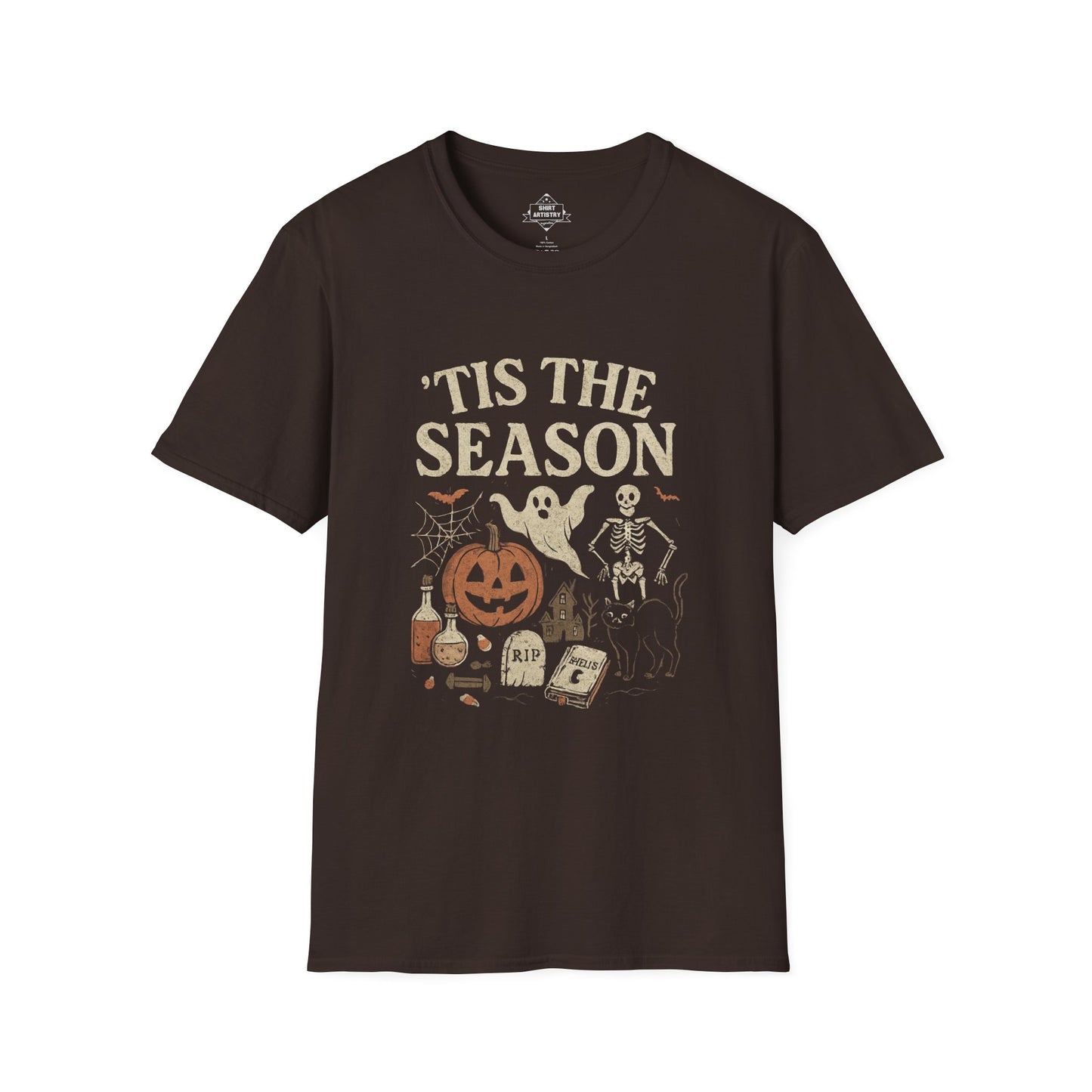 ‘Tis the Season Halloween T‑Shirt | Vintage Spooky Season Shirt with Ghost, Skeleton & Pumpkin | Retro Halloween Graphic Tee for Fall