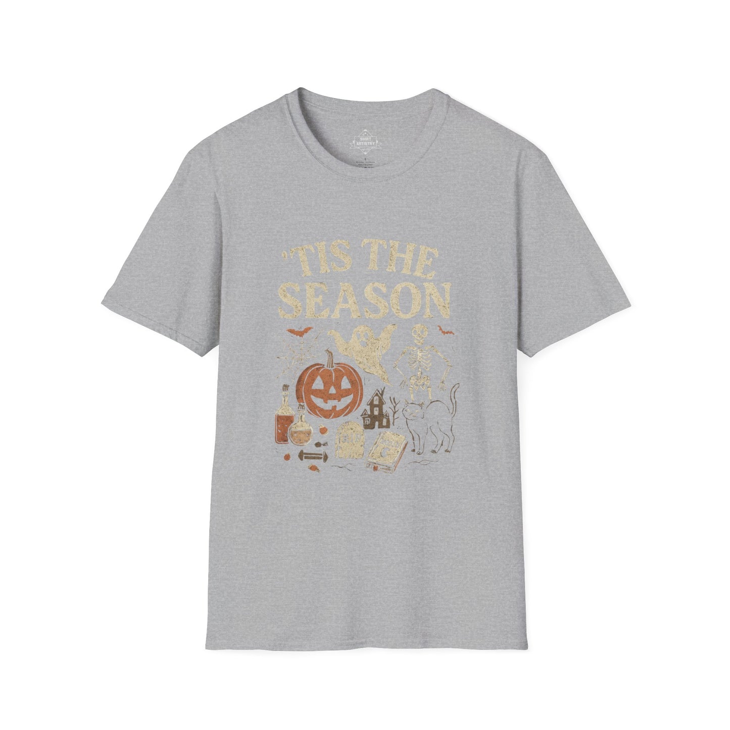 ‘Tis the Season Halloween T‑Shirt | Vintage Spooky Season Shirt with Ghost, Skeleton & Pumpkin | Retro Halloween Graphic Tee for Fall