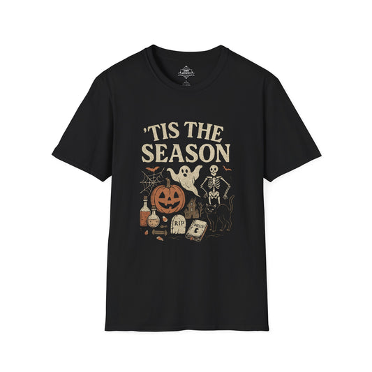 ‘Tis the Season Halloween T‑Shirt | Vintage Spooky Season Shirt with Ghost, Skeleton & Pumpkin | Retro Halloween Graphic Tee for Fall