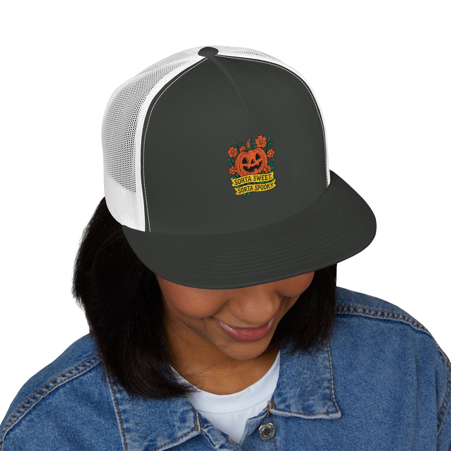 Cute Pumpkin Design – Sorta Sweet, Sorta Spooky Halloween Artwork 5 Panel Trucker