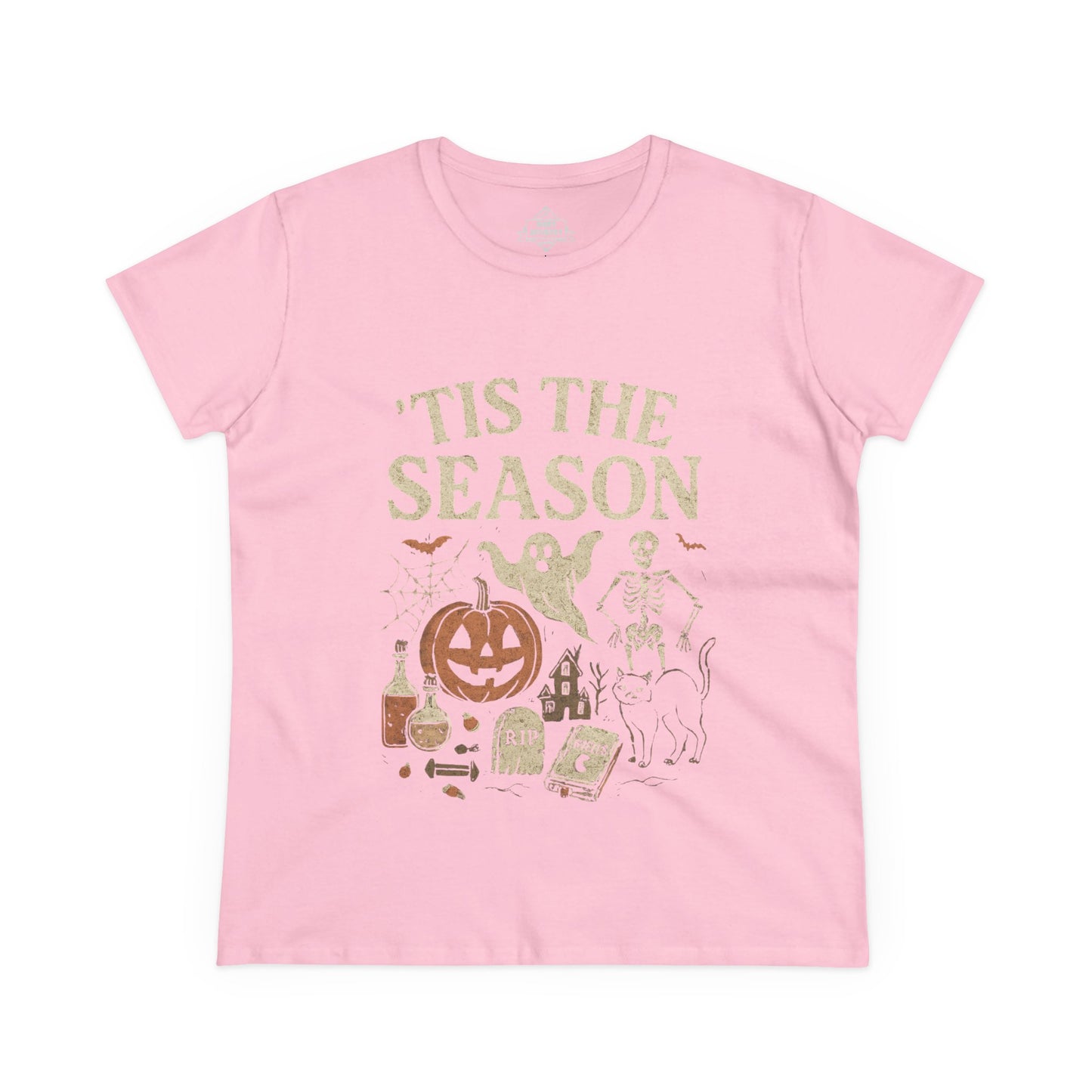 ‘Tis the Season Halloween T‑Shirt | Vintage Spooky Season Shirt with Ghost, Skeleton & Pumpkin | Retro Halloween Graphic Tee for Fall