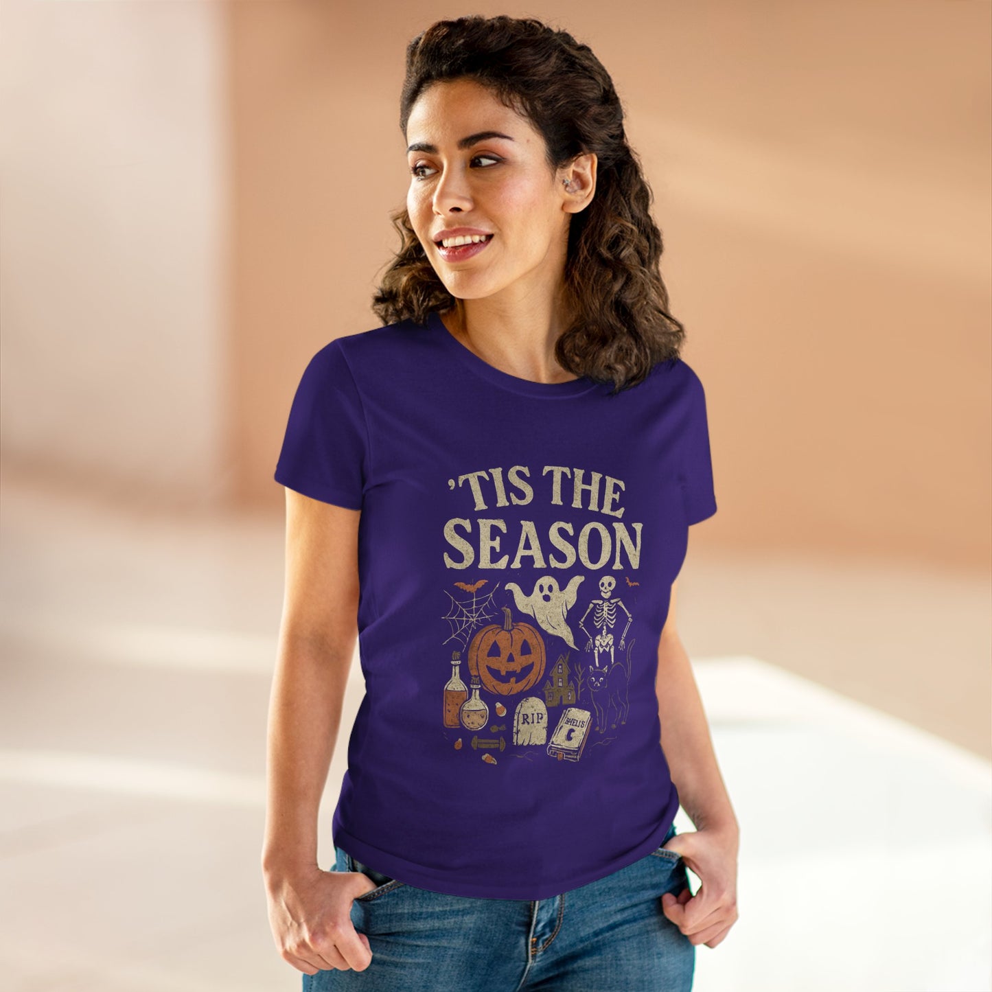 ‘Tis the Season Halloween T‑Shirt | Vintage Spooky Season Shirt with Ghost, Skeleton & Pumpkin | Retro Halloween Graphic Tee for Fall