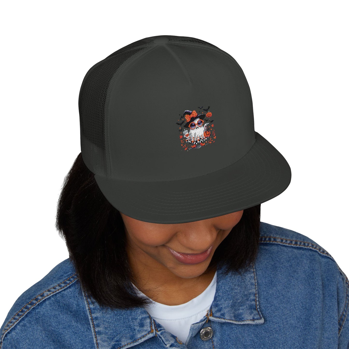 Cute Halloween Ghost T-Shirt | Trendy Witch Ghost Outfit | Spooky Fall Shirt for Women | Pumpkin Aesthetic Halloween Apparel Gift 5 Panel Trucker